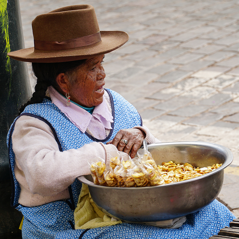 Quechua woman selling corn, Cusco